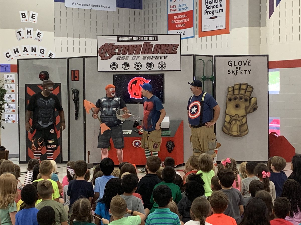 Enjoying our visit from the fire safety clowns! #bearshine