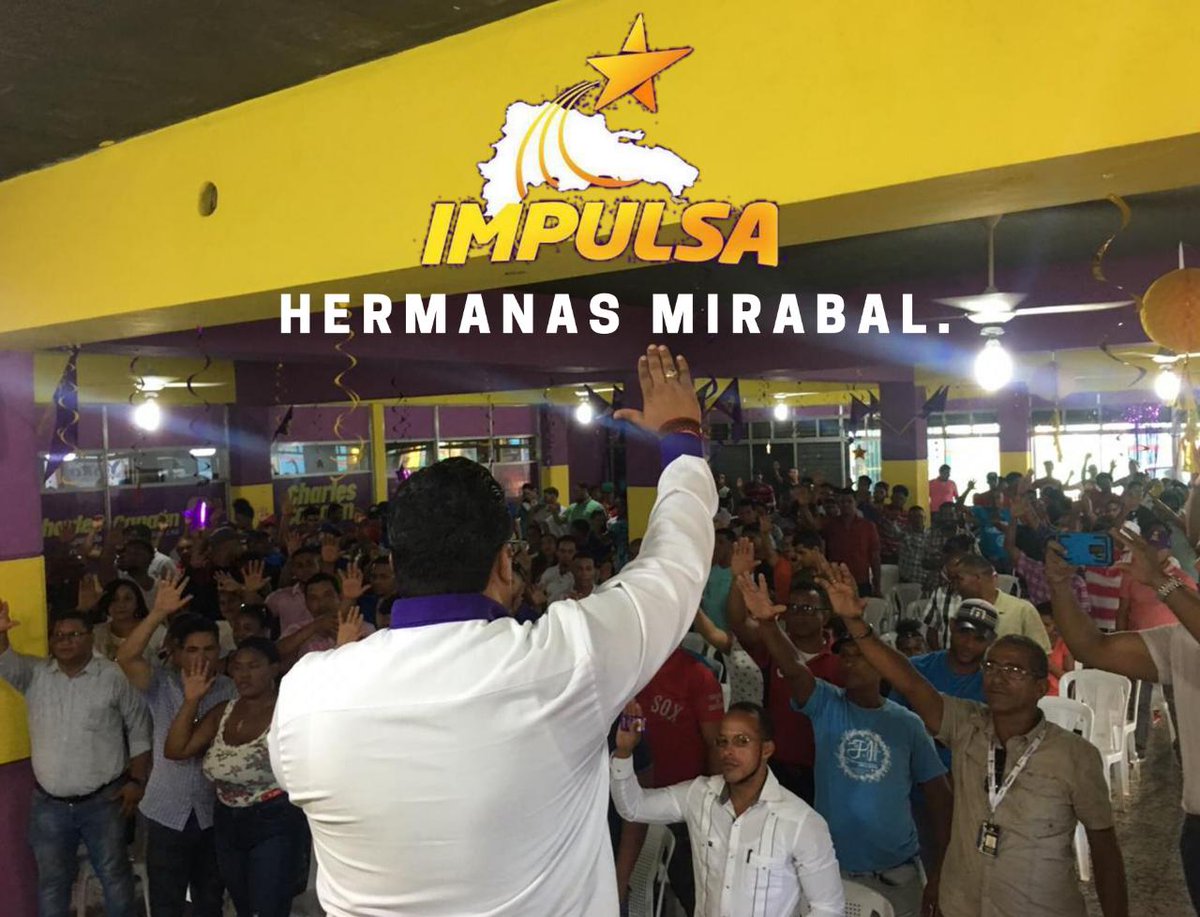 PlataImpulsa's tweet photo. La familia @rd_impulsa creciendo! Acto de juramentacion de cientos de dirigentes de la provincia Hermanas Mirabal, equipo comprometido a trabajar sin descanso por @LeonelFernandez por una Mejor NACIÓN, junto a @FranklinRod77 coordinador Nacional y todo su equipo. #TamoGanao https://t.co/cnrUe7YjDk
