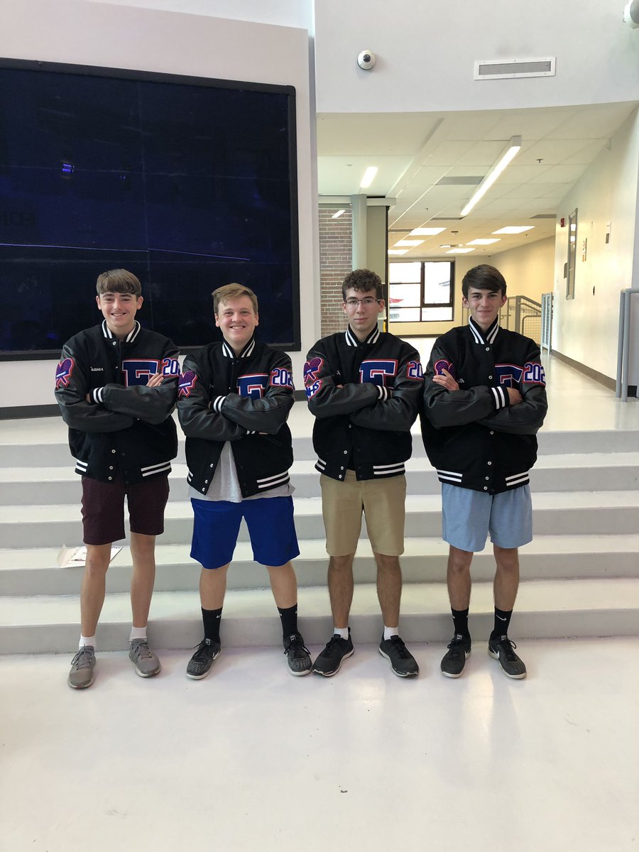 BalfourGradKY's tweet photo. @EminenceSchools                     Congrats to these members of the Warriors Tennis team on receiving your letter jackets today! https://t.co/rHs8rc221u