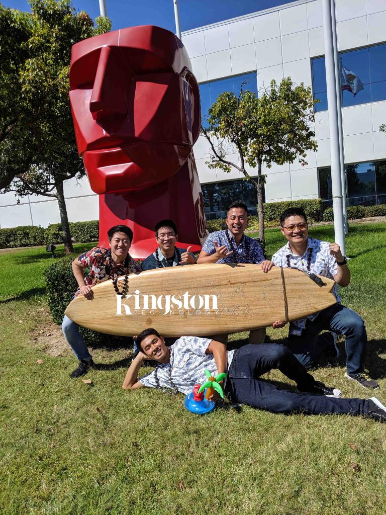 LifeAtKingston's tweet photo. Here are some photos from our incredible Hawaiian/Aloha Shirt Day last week! Thank you to everyone who participated-we hope you all had a blast being as creative and colorful as you all were! Surf’s up!🌊 🌺 #kingstontech #kingstonlife https://t.co/NVduH14HqF