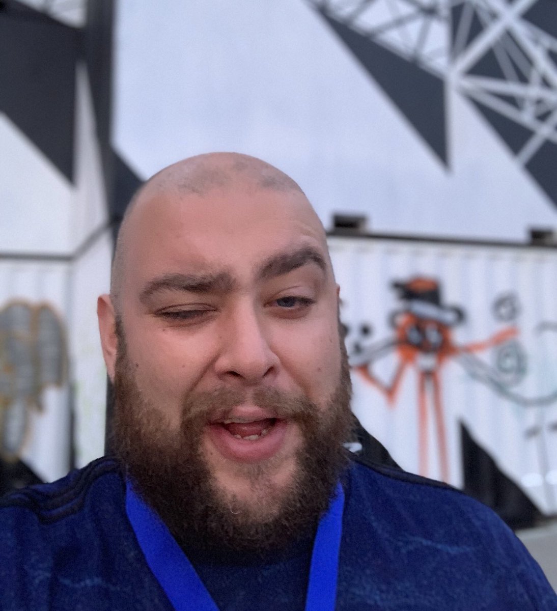 FUTTraderx's tweet photo. Remember the bald nonce. 

This is him in 2019.... feel old? https://t.co/6oqPGV8udG
