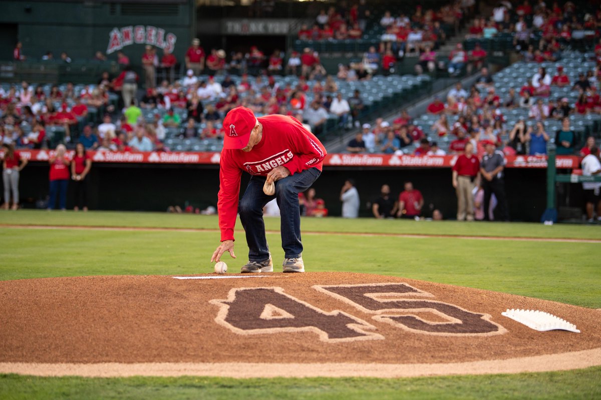 Los Angeles Angels tweet media