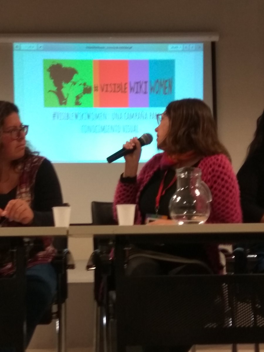 marfossatti's tweet photo. El sábado pasado en la #DHConf organizada por @wikimedia_ar estuvimos hablando de la campaña #VisibleWikiWomen de @WhoseKnowledge en un bellísimo panel sobre género, diversidad e inclusión en Internet. https://t.co/wzXkrKbeQE