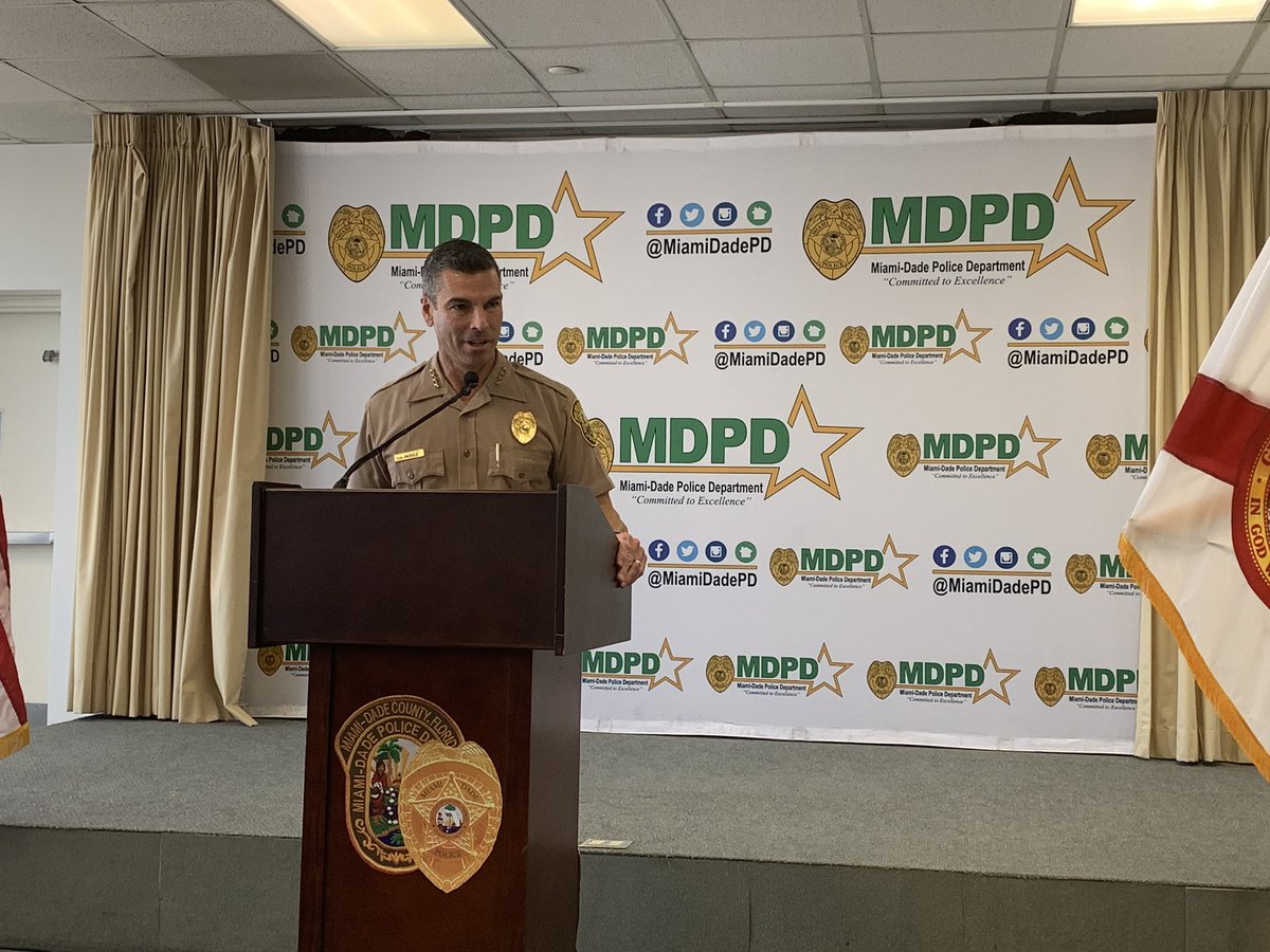 MiamiDade_SO's tweet photo. #MDPDLive: Tune in for #LIVE coverage of #MDPD's September Awards Ceremony on our @Facebook page! ➡️ https://t.co/WSZ87nKM5c https://t.co/DBfikba5Fn
