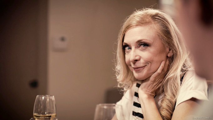 'The Reunion' | #AgeandBeauty 🌹 Watch this steamy fantasy starring @ninaland and @JustinHuntxxx's, as<a href="/tag/ageandbeauty"class="tags">#AgeandBeauty</a><a href="/tag/experienceofolderwomen"class="tags"><span>#experienceofolderwomen</span></a>