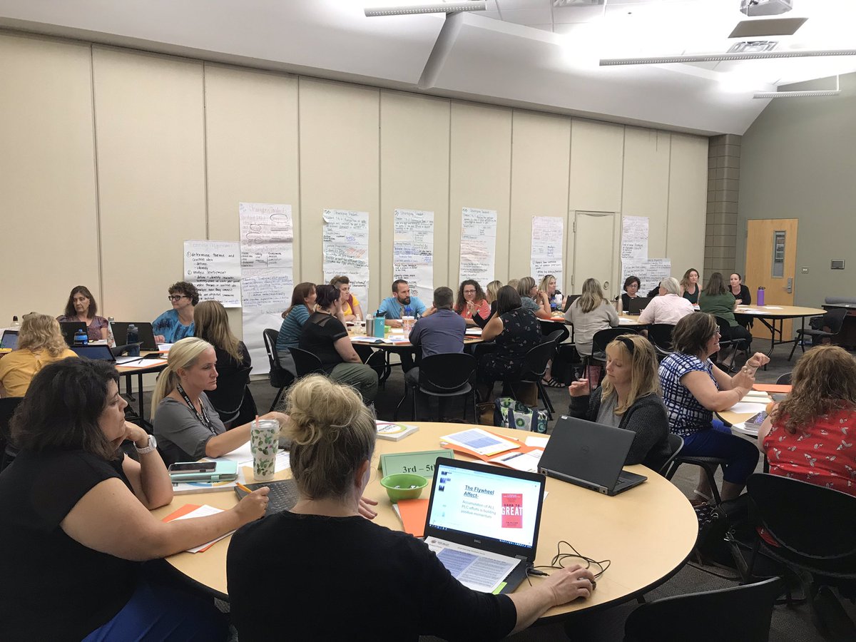 dvusdplc's tweet photo. Model teacher leaders coming together for the purpose of gaining deeper knowledge of the DVUSD PLC framework. Collaboration is where itโs at! #doinghardwork #raisingthebar #plcjourney #extraordinary @dvusdplc @DVUSD @SolutionTree @DrFinchDVUSD @AdminLeadServe @ptseunis https://t.co/amFpdfWgxA