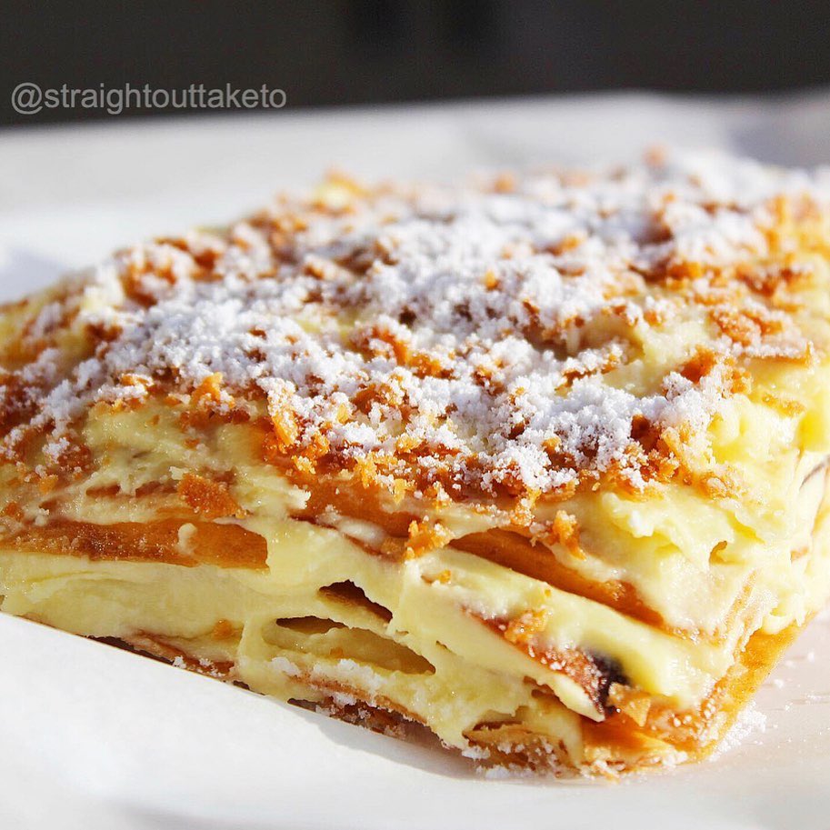 CutdaCarb's tweet photo. 🍰𝐊𝐄𝐓𝐎 𝐍𝐀𝐏𝐎𝐋𝐄𝐎𝐍🍰
. . .
This awesome dessert is now available to you in the #ketofied version thanks to one of our creative customers @straightouttaketo😍🙏 Just 9g Net Carbs for the whole cake😳
#keto #ketodiet #ketofriendly #cutdacarb #cutdacarbwraps #atkinsdiet https://t.co/nBoHWGUyjL