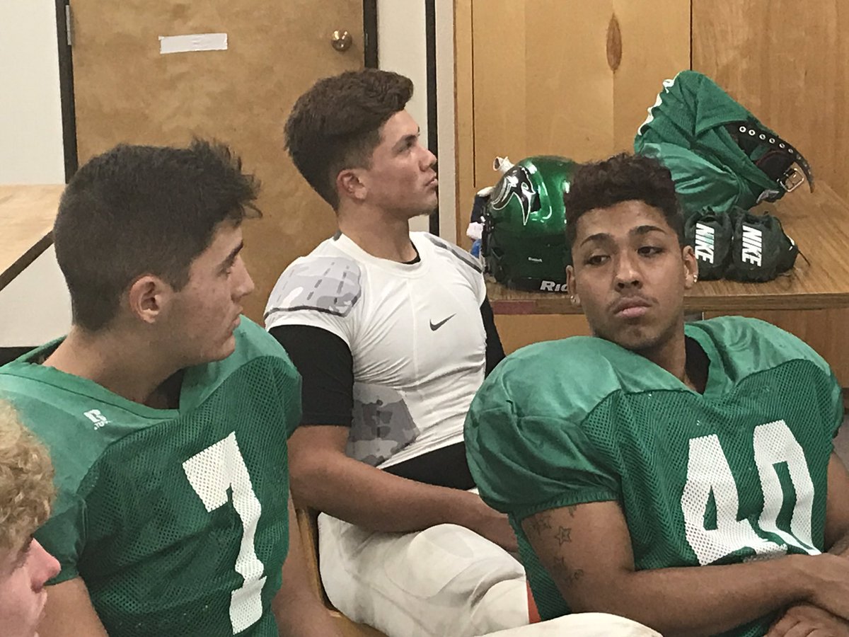 DavidKelly1290's tweet photo. Itβs a #Football101 Day here in #Tucson (that means itβs raining) @Amphi_Football #AmphiPanthers #AZHSFB https://t.co/yJhBt8dU40
