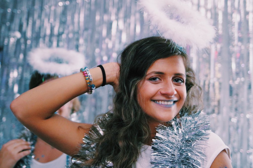 memphispiphi's tweet photo. We got them! Still can’t get over our PC 19 girls!💙❄️ #memphispiphi https://t.co/FiTqzCx15E