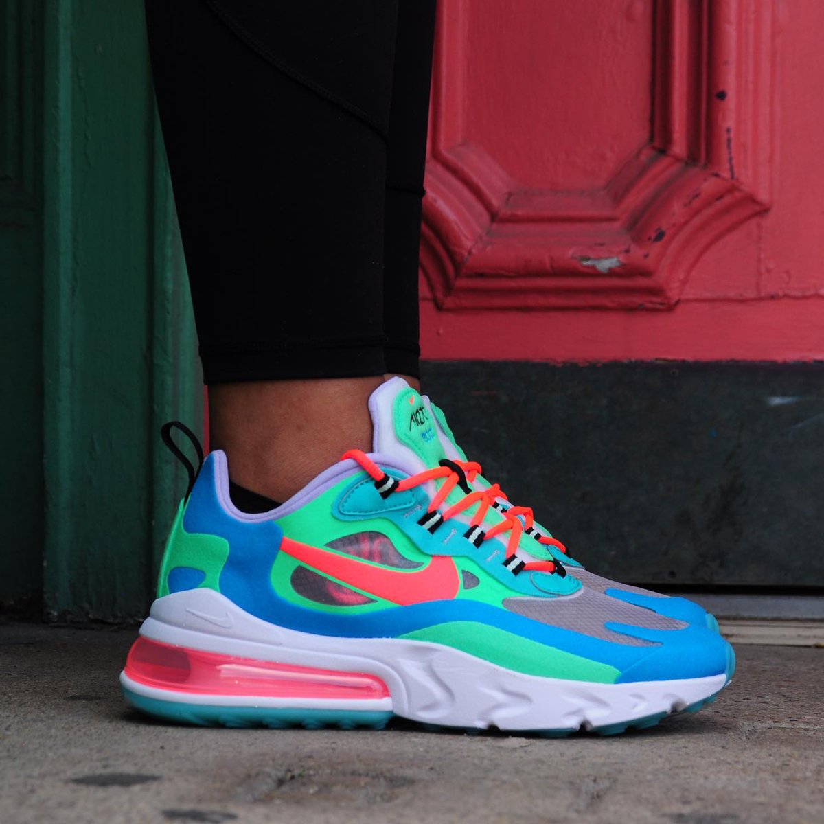 nike 270 react psychedelic women's