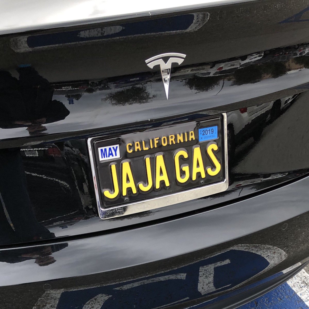 That_Plate's tweet photo. #ThatPlate #JaJa #Tesla https://t.co/pvS8lbhIe6