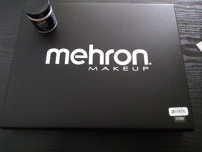 And speaking about enabling spookyaddictions... Look what came today!!! It's so big! I thought it was<a href="/tag/goddessworship"class="tags"><span>#goddessworship</span></a><a href="/tag/femaledomination"class="tags"><span>#femaledomination</span></a>