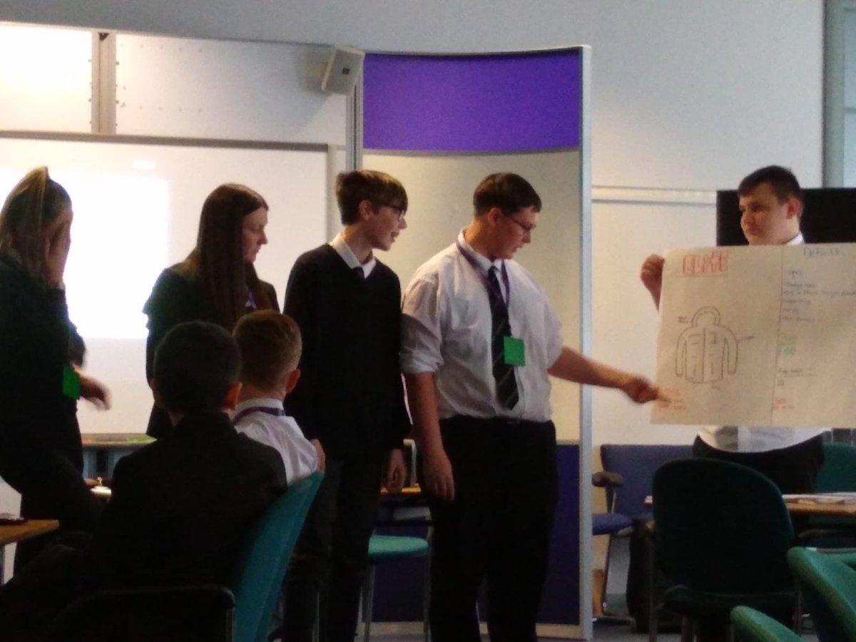 MsMillerTeacher's tweet image. S3 developing their #skillsforlearninglifeandwork at #BTbootcamp @DYWGlasgow @springburnacad