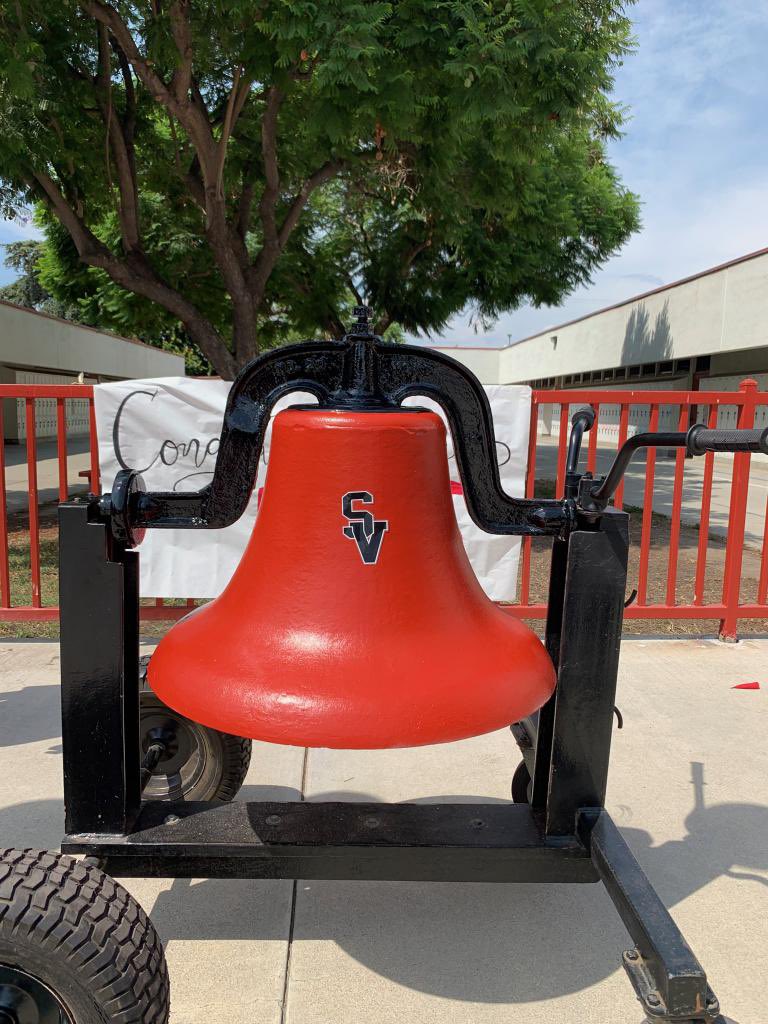MARQUEE30's tweet photo. #oneteamonecity #SVgotthebell #werunBP #Thenewera #wecominforthat🤫 @SVdonsfootball @BaldwinParkCA_ @SierraVista_ASB https://t.co/kTrcFPyFny