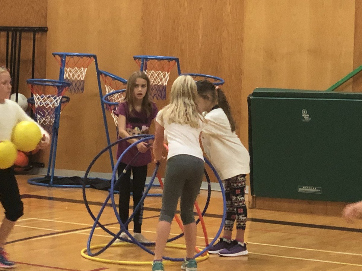 Hopkins_UTES's tweet photo. A game of #CastleBall today in gym was a great way for us to all work as a team. It required some building of hoola hoop castles, protecting our castles and trying to knock down the other teamβs castles. https://t.co/SpaxUjzVhG