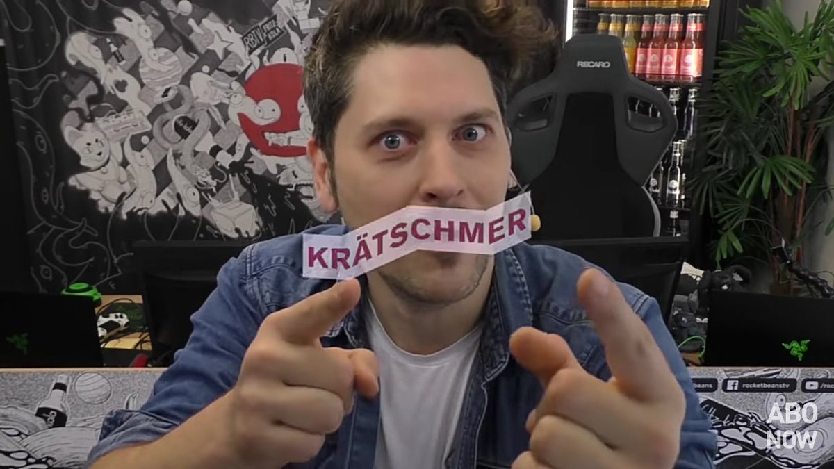 7_Reikii's tweet photo. Krätschmertime... Is online 😏
@Bimon ✨
https://t.co/2c2q2GBQfh
#rbtv #krätschmertime #Simonsamstag #Simontag https://t.co/fcC4mZqPpu