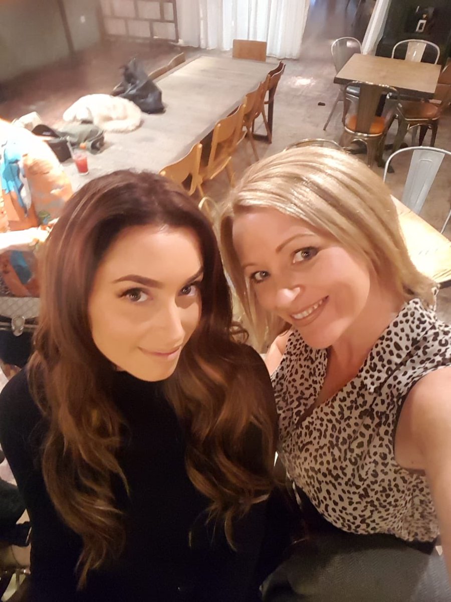 jlbax1970's tweet image. Not everyday you get to take part @Cornerhousetv @RevolutionBars #cocktailmasterclass with your team 🥂🤷🏼‍♀️ different take on #teambuilding but brilliant fun! @JelacaSophia @grace_kgolden @Hepscott @ChampionsUKplc