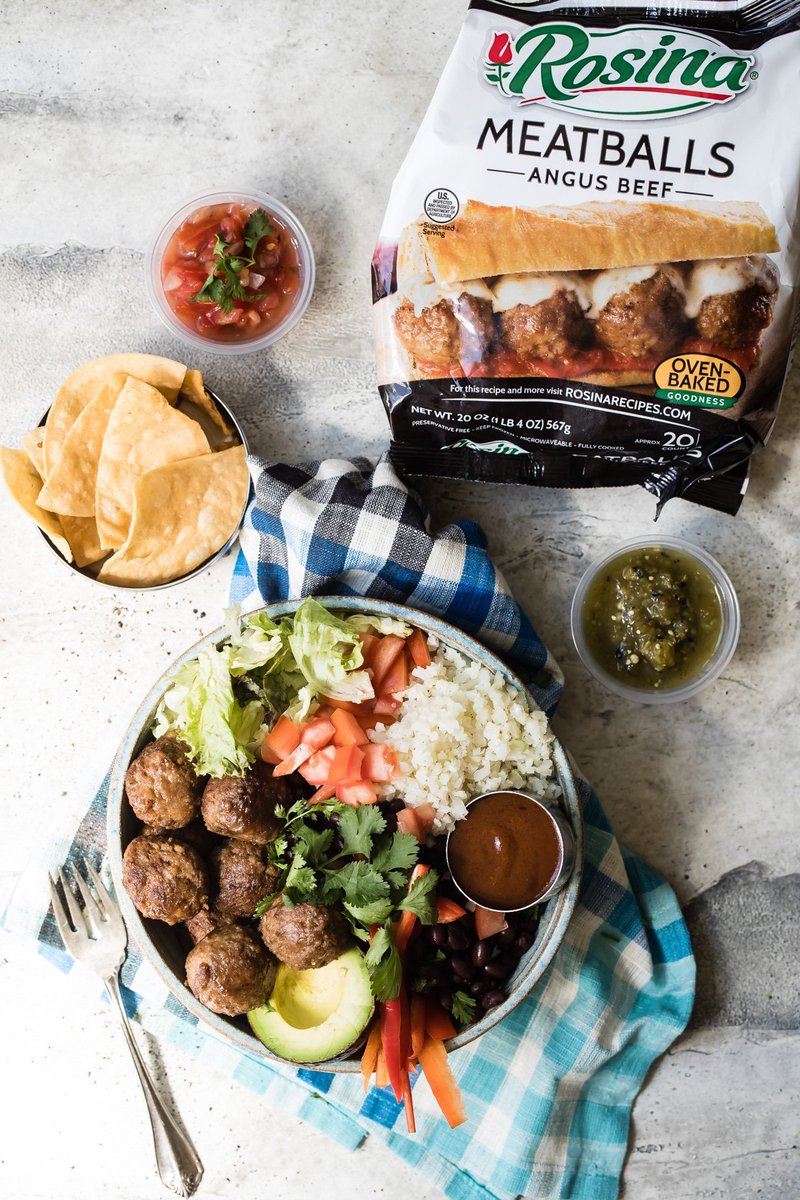 Easy weeknight dinner alert! @rosinafoodproducts make life easy with their frozen #rosinameatballs #ad 

foodnessgracious.com/loaded-meatbal…
