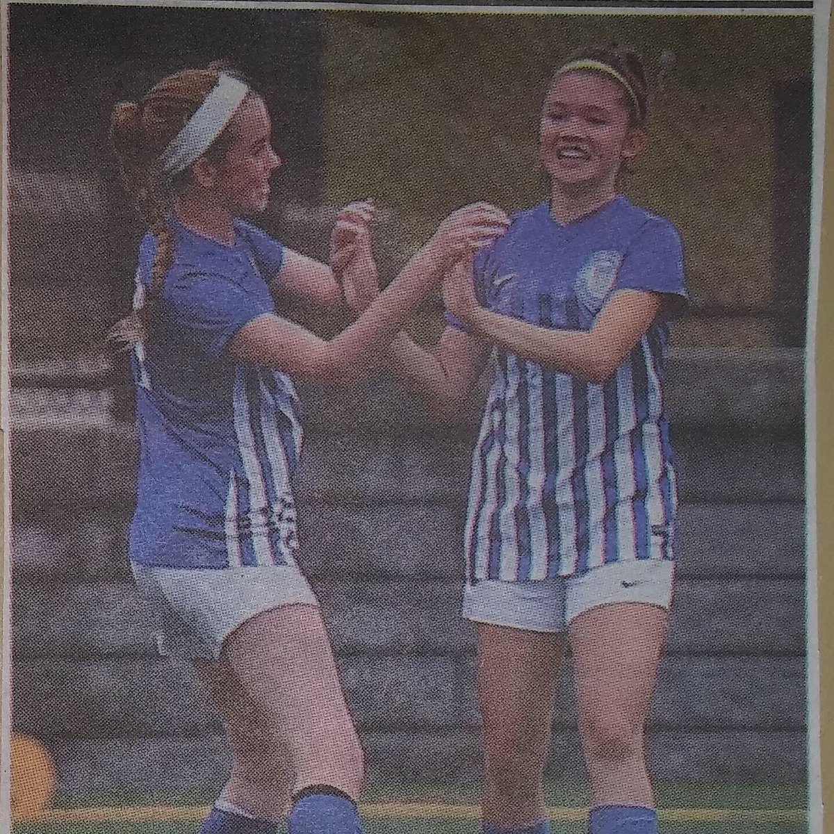 Shoutout to to Emilia Henry (2003 MA Elite Girls) for appearing in The Quincy Sun!
.
.
#FCUSAfamily #jointheclub #youthsports #youthsoccer