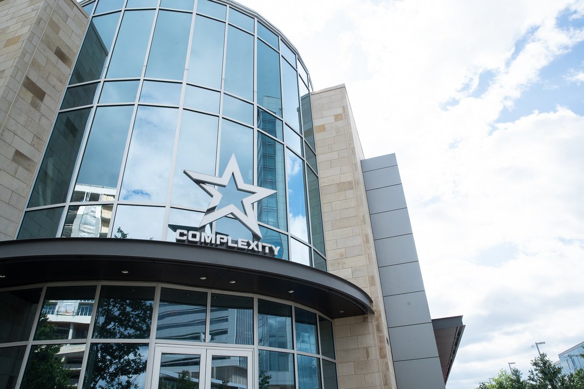 ‼️ 20 minutes until the doors to our HQ open to the public ‼️

#WeAreCOL