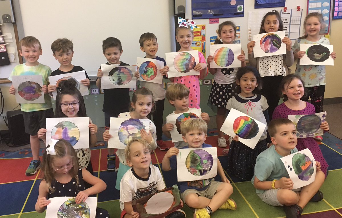 ochoa_mrs's tweet photo. International Dot Day- we were inspired to make OUR mark. #internationaldotday #makingourmark https://t.co/qeoVtesvQQ