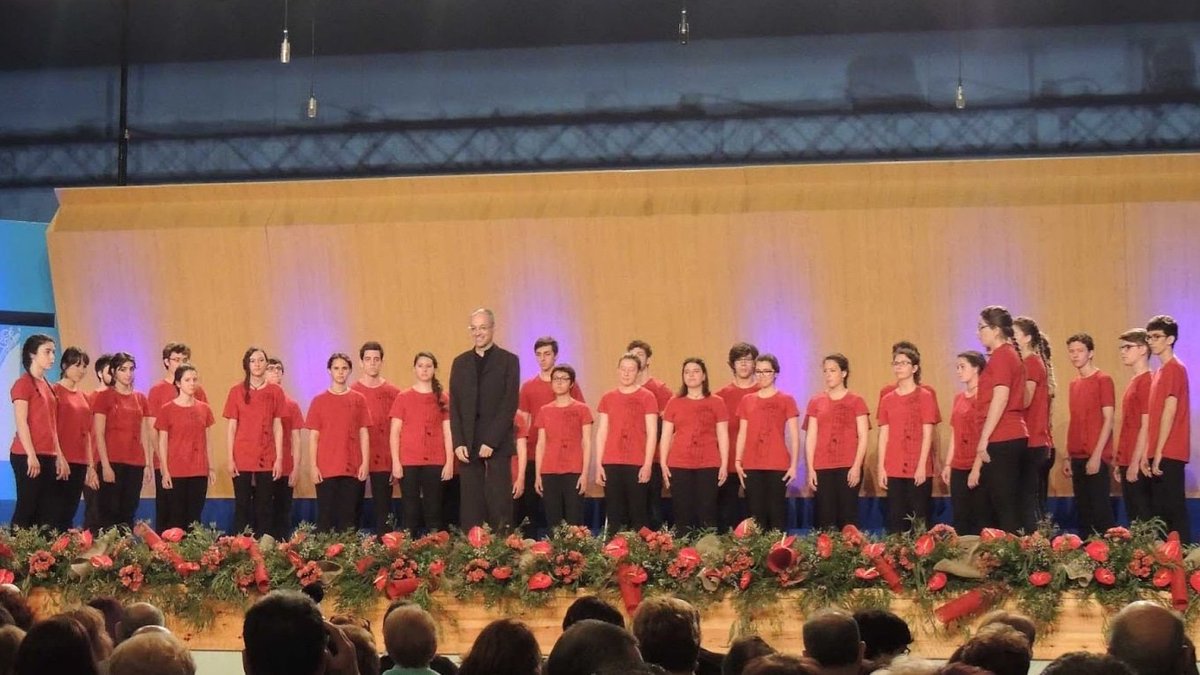 CCFTS's tweet photo. CORAL JOVE DEL CONSERVATORI DE SANT CUGAT (BARCELONA) #CORO SELECCIONADO PARA PARTICIPAR EN EL #39CCFTS DE #COCENTAINA 2019
#musicacoral #firadetotssants2019 #festivalcoral #choralmusic #choralfestival @Fira_Cocentaina https://t.co/360akQF3l2