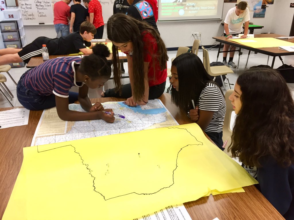 MsPhillipsCMS's tweet photo. Hospitality students are mapping the state of Texas before we start making big Texas travel decisions. @curtiscougars @Allen_CTE #Soar2030 #BeExcellentOnPurpose https://t.co/TqA6Urq2NQ