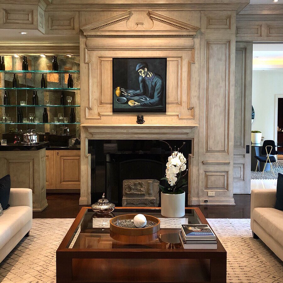 TheAgencyAgent's tweet photo. Private, gated Beverly Hills home for sale. Flat lot oasis
💵$21mln
👣8,005sq.ft.
📍Beverly Hills
⚔️gated&amp;private
🤫oasis
👑vast master suite
🛌4 beds
🛀6 baths
🌹landscaped gardens
🛋formal &amp; informal living rooms
🍽formal &amp; informal dining
🍷750 btl. cellar
📽media room
🏊🏾pool https://t.co/0LxstbUK94