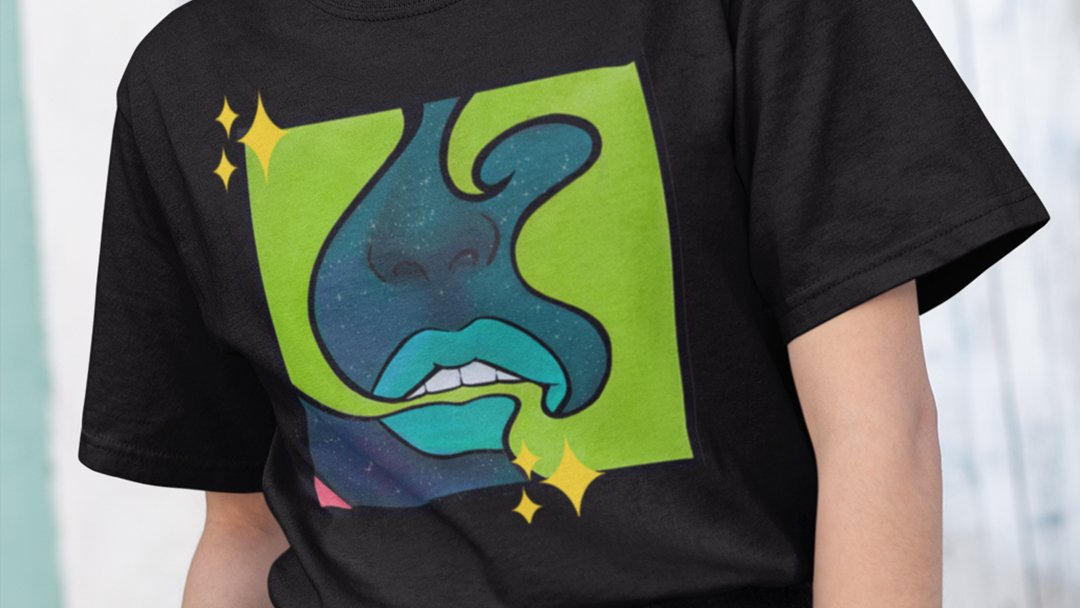 CM_ARTSHOP's tweet photo. Diseño "Galaxy Face" original de 
@mapachecornio
 ilustradora nacional
Conoce el trabajo de esta artista viña marina en 
https://t.co/FnvxIs2TVw
Link directo a su colección:
https://t.co/j3OCLDRjZZ

#Chile #LunesDeGanarSeguidores #pymes https://t.co/2SaYg6Zi8H