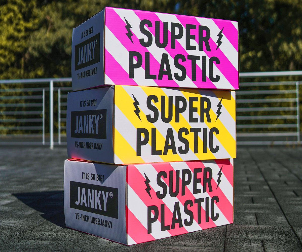 SUPERPLASTIC tweet media