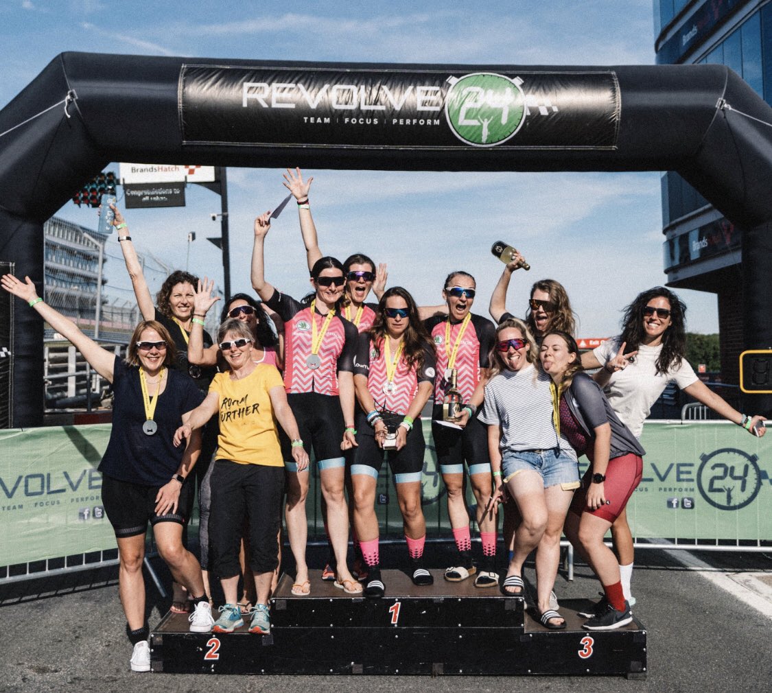 InternationEll2's tweet photo. Yesterday 4 of the InternationElles won @revolve24
@lougloug @AlexMexicoRome @CunliffeHelen & @HelenSharp86 raced for 24 hours, just under 500 miles, climbed the height of Everest 1.5 times & dedicated their race to our friend Mike Navybox ๐
#internationelles #revolve24 https://t.co/DsdOoXtOie