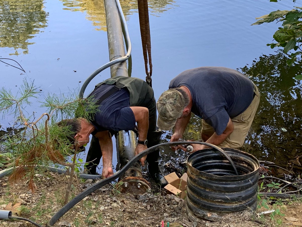 JPrucnal's tweet photo. New transfer pump installed today @lakemonticellogolf by #hydrosolutions. Great work #WoodyOutlaw. https://t.co/XRAvbEQ18r