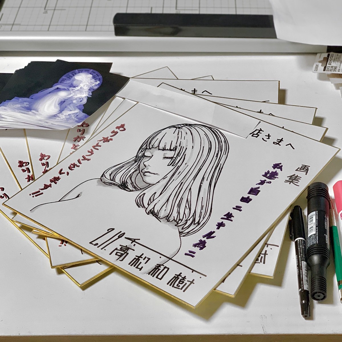 高松和樹 Kazuki Takamatsu On Twitter 皆様 画集の応援本当にありがとうございます おかげさまで好調です 今日から上京しご挨拶兼ねてサイン本など増やしに行ってまいります そしてそのままソウルの Kiaf 2019 へ 28日まで出張生活を満喫してきます