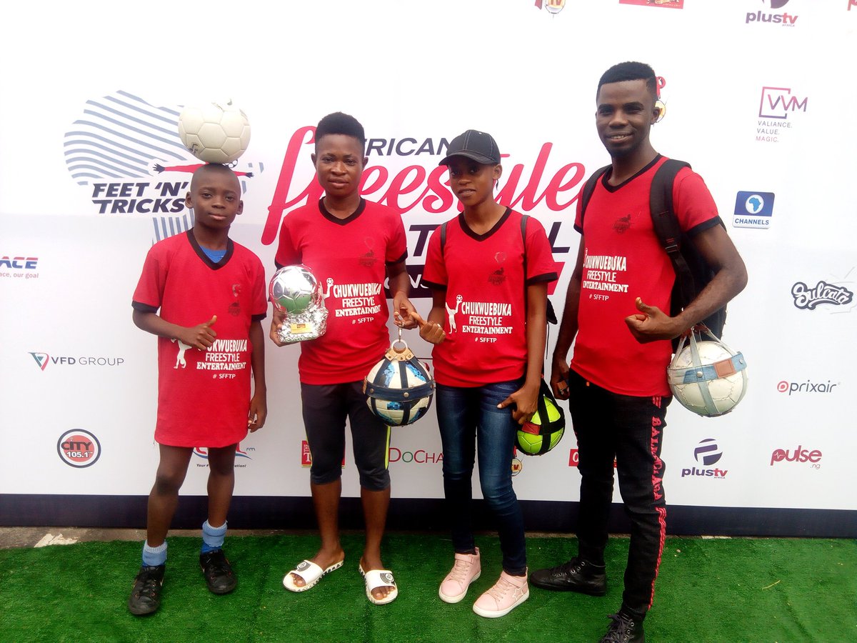 ChukwuebukaFEnt's tweet photo. Congrat our freestyle queen, 2018 3rd 9ja/4th African best female freestyler @Blessingfaithfs for emerging 2019 2nd Nigerian & 4th African best female freestyler & also 2 Blessed
#dorcasfreestyle #faithblessingfs #amazingkideche #chukwuebukafreestyleentertainment #sffc #affc19 https://t.co/PY185UJ1Jb