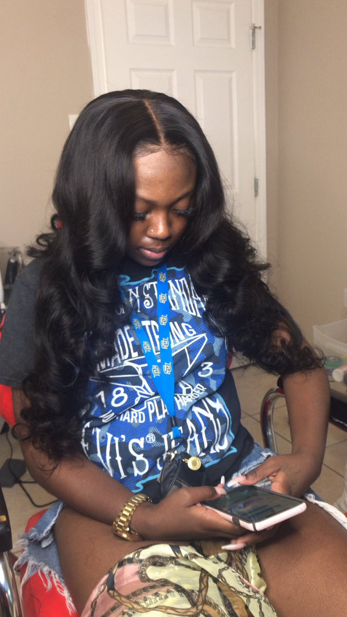 reneetheroze's tweet photo. 🥀 Frontal unit + Install 😍
Follow me on Instagram @rozerenee_ https://t.co/hw9ckZOm70