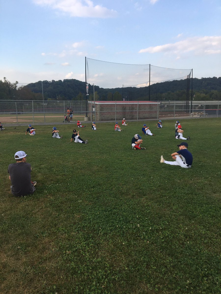 Go_Team_AA's tweet photo. Our young guys getting there work in on a beautiful Monday night! Lot of infield fundamental work to come. #teamAA https://t.co/QA14TTZJAH
