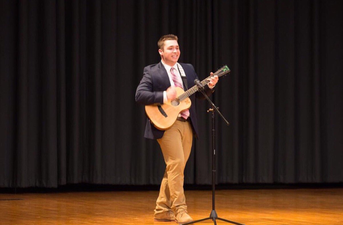 wkualphagam's tweet photo. Contestant #17 : Caleb Kennedy 
Representing: Sigma Nu
Talent: Singing &amp; Playing Guitar https://t.co/1P14fPdVtJ