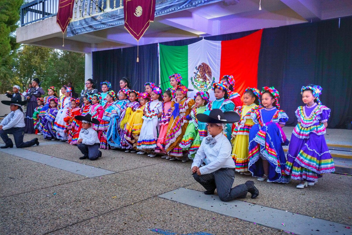 consulmexsanbe's tweet photo. Realización del evento posible gracias a la colaboración de #CSUSB; #DrTomasMorales; #DrEnriqueMurilloJr; #LEAD, #AssociatedStudentsIncorporated, #LatinXCenter, #SantosManuelStudentsUnion, #CollegeofExtendedandGlobalEducation; #UndergraduateStudies; #LiberalStudies; #ALFSS #IME https://t.co/qMQtllmuNB