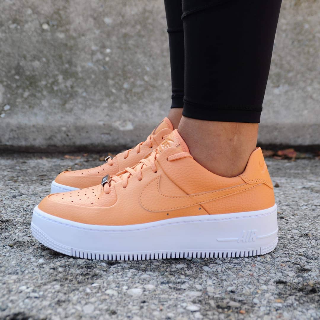 nike air force 1 sage low orange