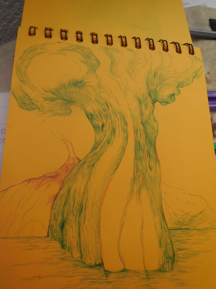 poetarojo3's tweet photo. Entre texto y texto, una imagen... aquí algunos procesos de dibujo en un cuaderno de trabajo #artistsontwitter #artinprogres #drawing #tintas #ArtistoftheSummer #artist  con lapiceros... ✍️🎨✍️🎨🖊️🇲🇽 https://t.co/K6JZYJLdYF