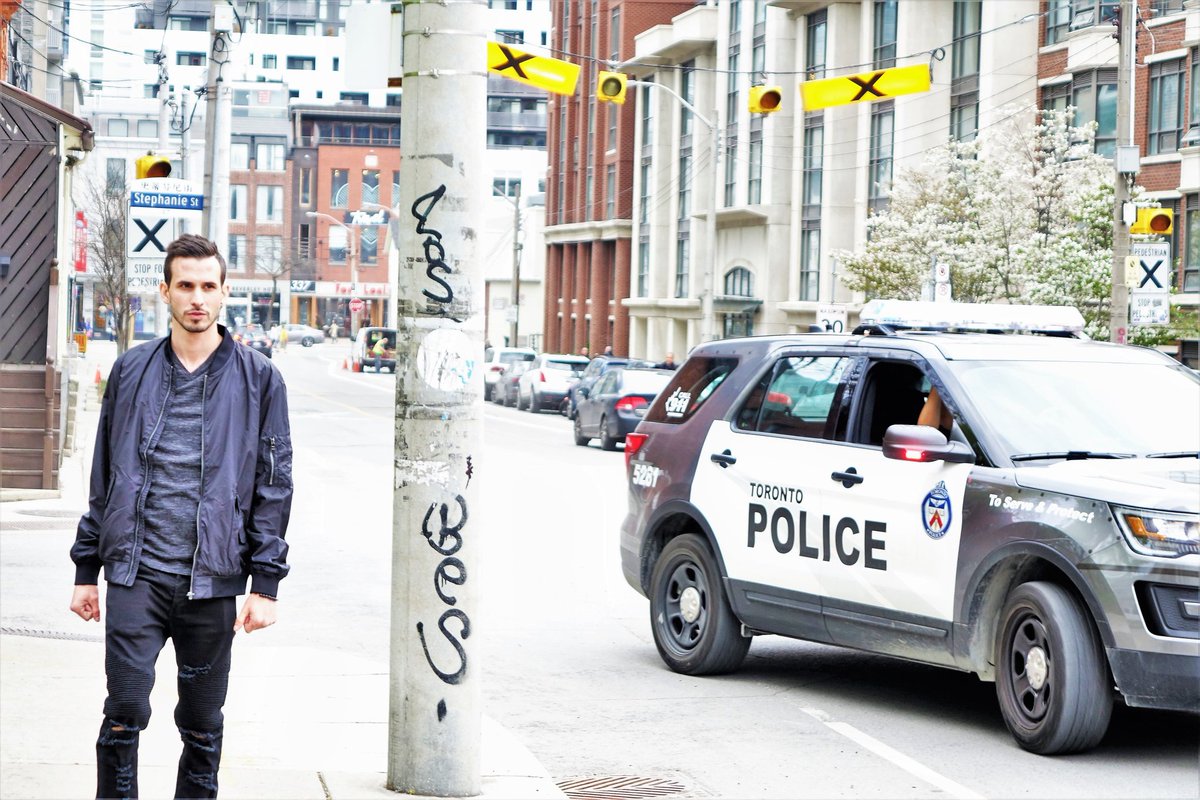 stephanolj's tweet photo. Hoping the cops know that being this attractive isn't illegal 😜
#toronto #torontomusic #torontopolice https://t.co/2gCOLkduAx