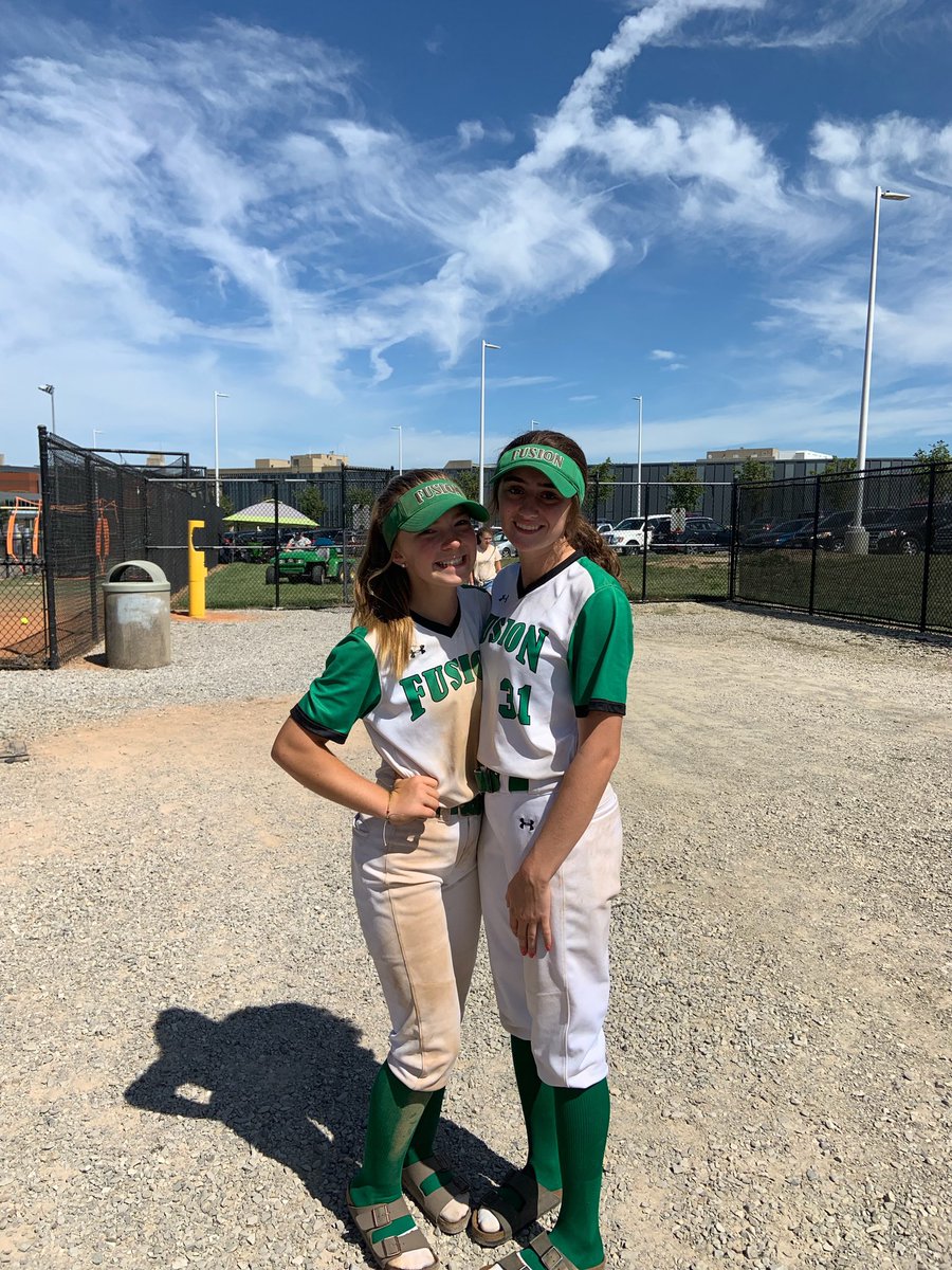 Thank you to <a href="/NKUNorseSB/">NKU Softball 🥎</a> and @NKUSBCoachG for hosting 2022s <a href="/madison1davis/">Madison Davis</a> and <a href="/jordanfico/">Jordan Fico</a> at camp over the weekend!  Go Norse!