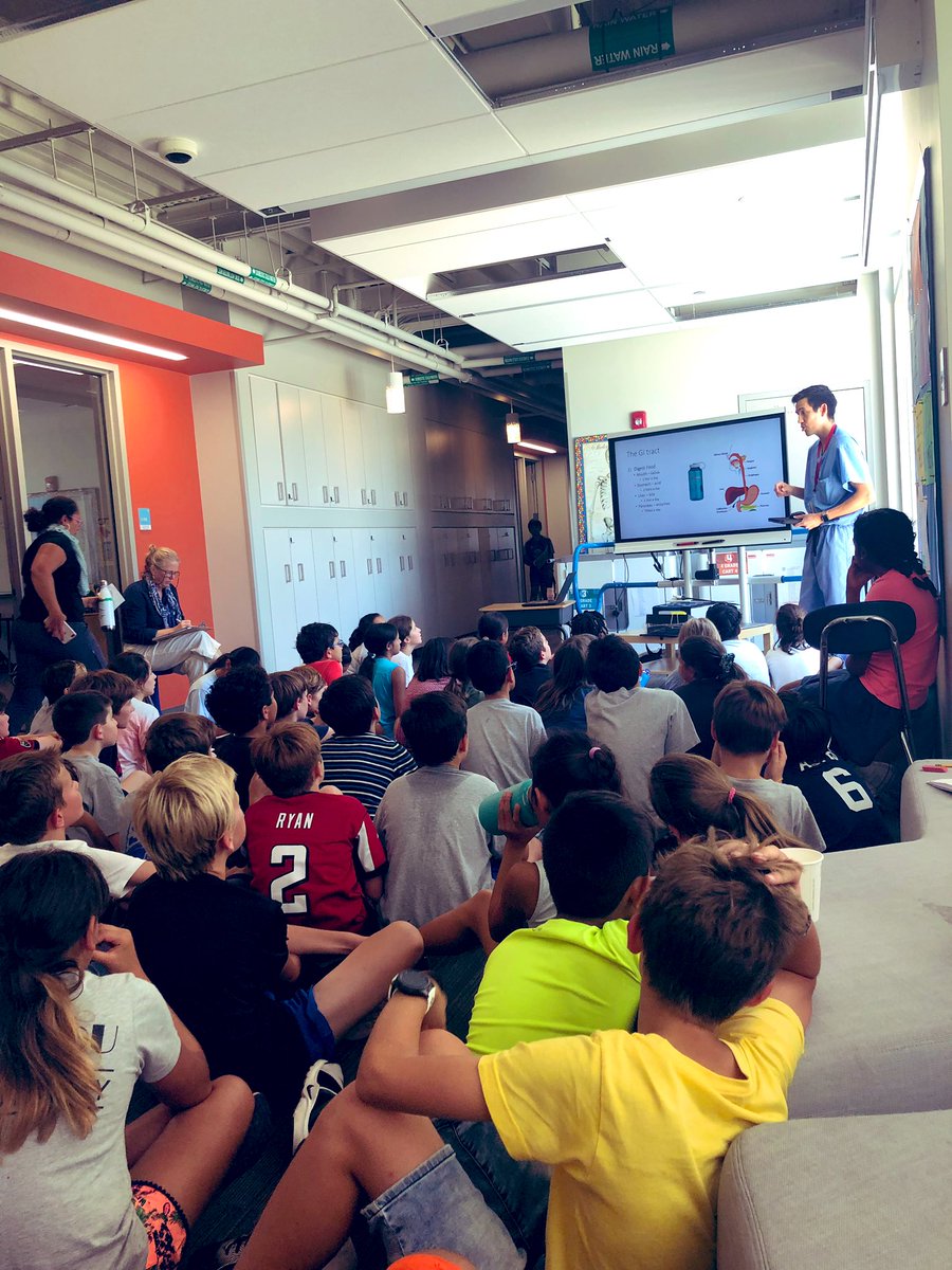 KA_teach's tweet image. Wonderful afternoon learning from one of our 5th Grade parents! Learning about the GI Tract, how body systems are connected, and Laparoscopic surgery. #aislearns #MondayMotivation