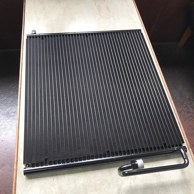 Sankyo_radiator's tweet photo. #mercedesbenz #ベンツ
#benzgclass #gclass
#w463 #gelandewagen
#ゲレンデヴァーゲン
#accondenser #acコンデンサー
#コンデンサー修理
#コンデンサーリビルト
#リビルト品
#愛知 #豊橋 #豊川 #新城 #田原
#東三河 #三協ラジエーター
#従業員募集中 https://t.co/bgCTYPntgp