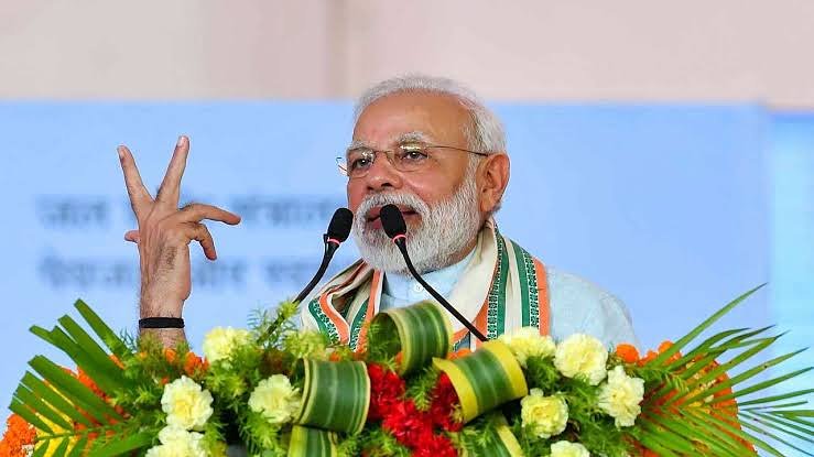 ekalam_india's tweet photo. कड़ी मेहनत कभी थकान नहीं लाती वह संतोष लाती हैं! :- PM Narendra Modi

प्रधान मंत्री श्री नरेंद्र मोदी जी को जन्म दिवस 🎂 की हार्दिक बधाई। ईश्वर करे आप शतायु हों और देश का विकास करते रहें। 🎉💐
@PMOIndia
@narendramodi

#BirthdayWishes #NarendraModi #IndiaPM #PMmodi #Celebration https://t.co/9EOsF1tLt6