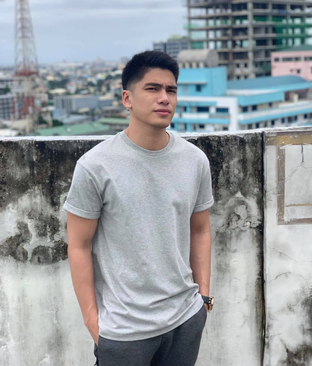 TeamPrinceOffic's tweet photo. What’s on my mind? 🤔 https://t.co/Im8L1lYXxg