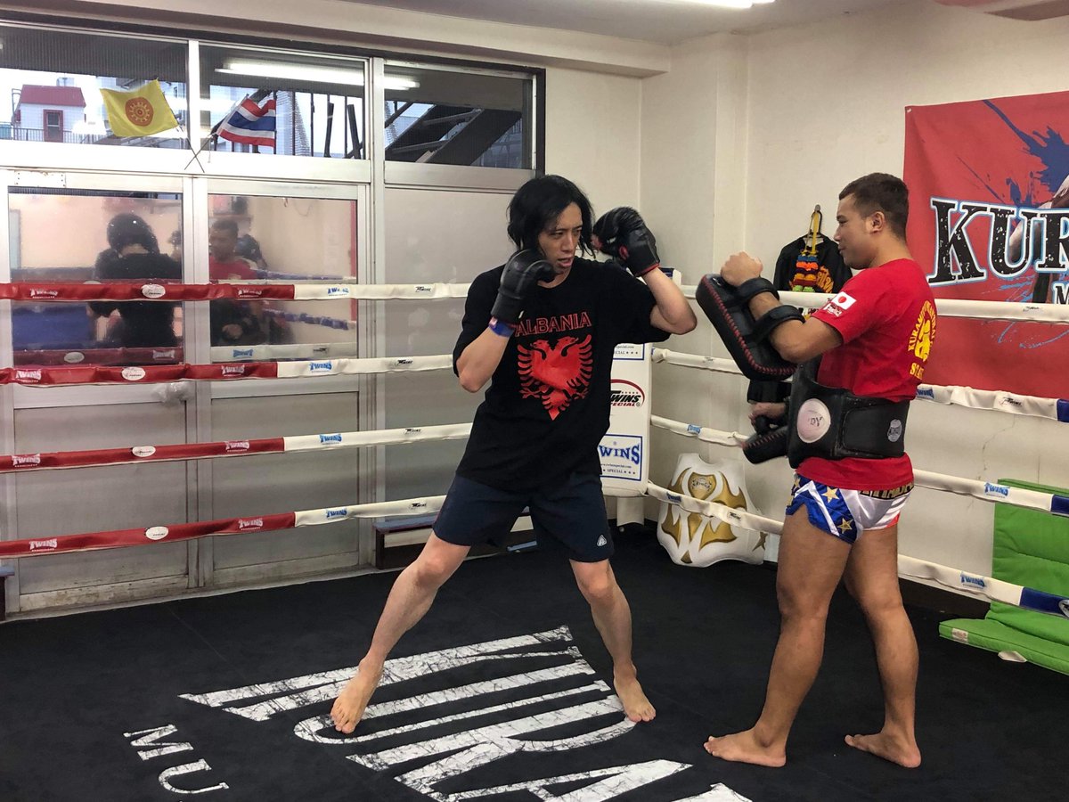 ট ইট র 関野和寛 ルーテル東京教会牧師 ムエタイジムに通う