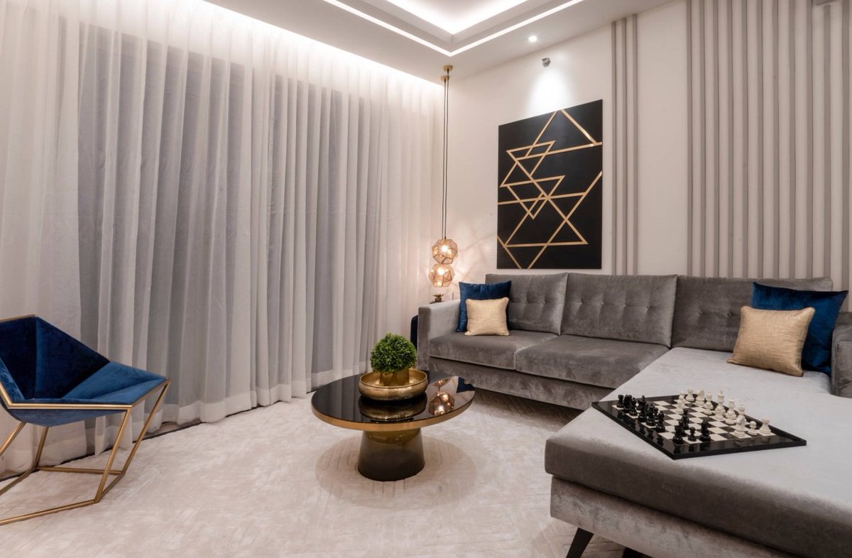 FairArtInterior's tweet photo. Contemporary Living Room Design
Contemporary design consists of basic and simple designs with clean lines and sharp edges.
#contemporarylighting #contemporarylivingroom #livingroomdesign #modernlivingroom #interiordesign #decor #home #house https://t.co/vYSmCXXSer
