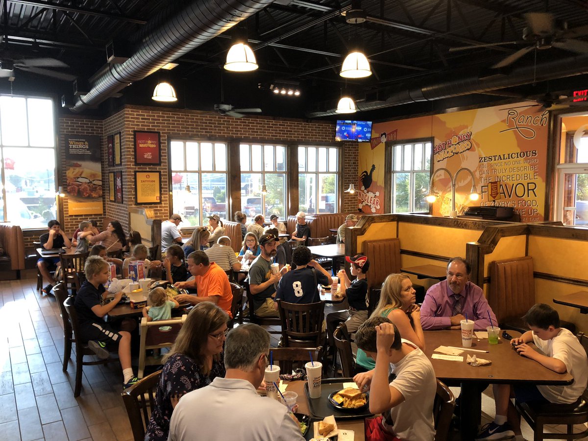 HallsMiddlePTA's tweet photo. Many thanks for your support tonight at PTA Dine Out Night! @Zaxbys @HallsMiddle #PTADineOut https://t.co/flLRU8Yqv3