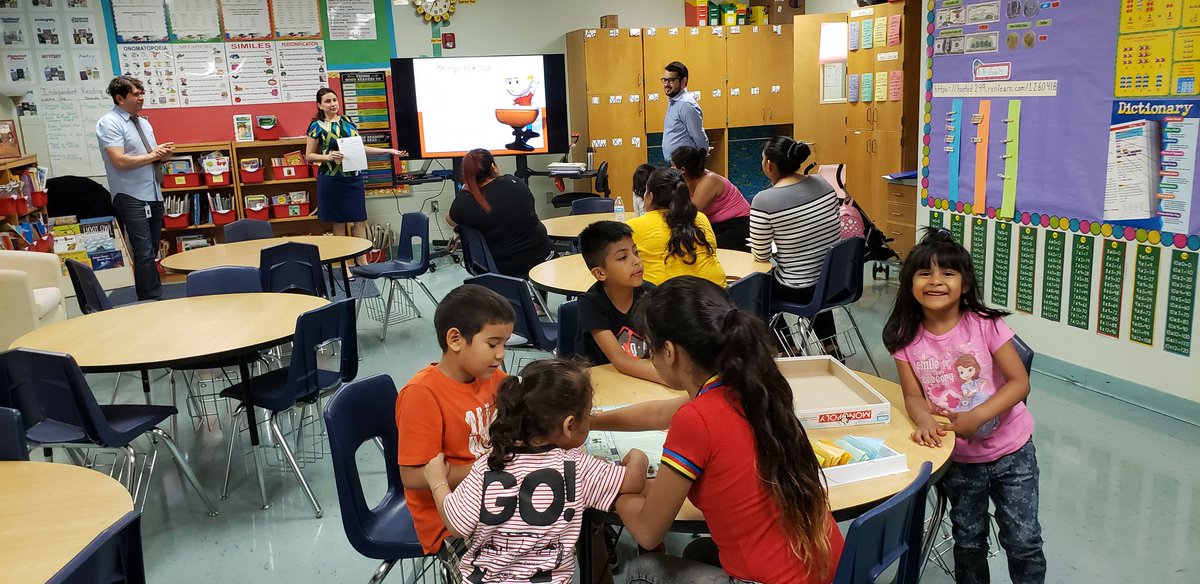 YolandaGabehart's tweet photo. Our awesome teachers @ElementaryMcbee presented their grade level expectations to our families. Nuestro fabulous maestros presentaron las expectativas de cada grado escolar a nuestras familias! @AISDElementary @aisdparents @AISDTitle1 @AustinISD #bestteachers https://t.co/LHVgDBro0O